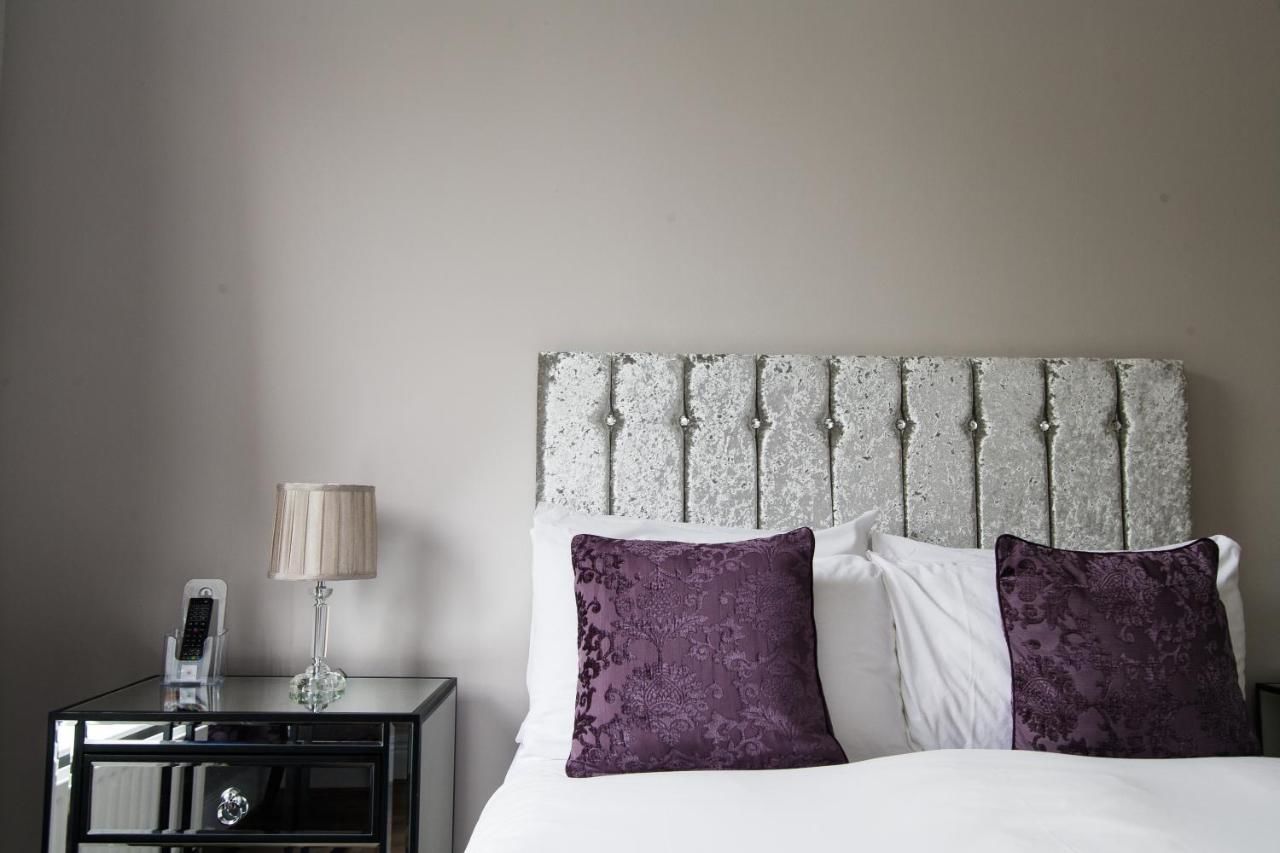 Отель Charleville Lodge Hotel Дублин-8